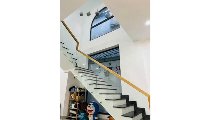 Nhà MT Q2-gần BV Lê Văn Thịnh-5x30m-4 tầng - 4 PN -chuẩn đẹp